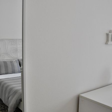 M.Aurelio Red Lägenhet Milano Exteriör bild